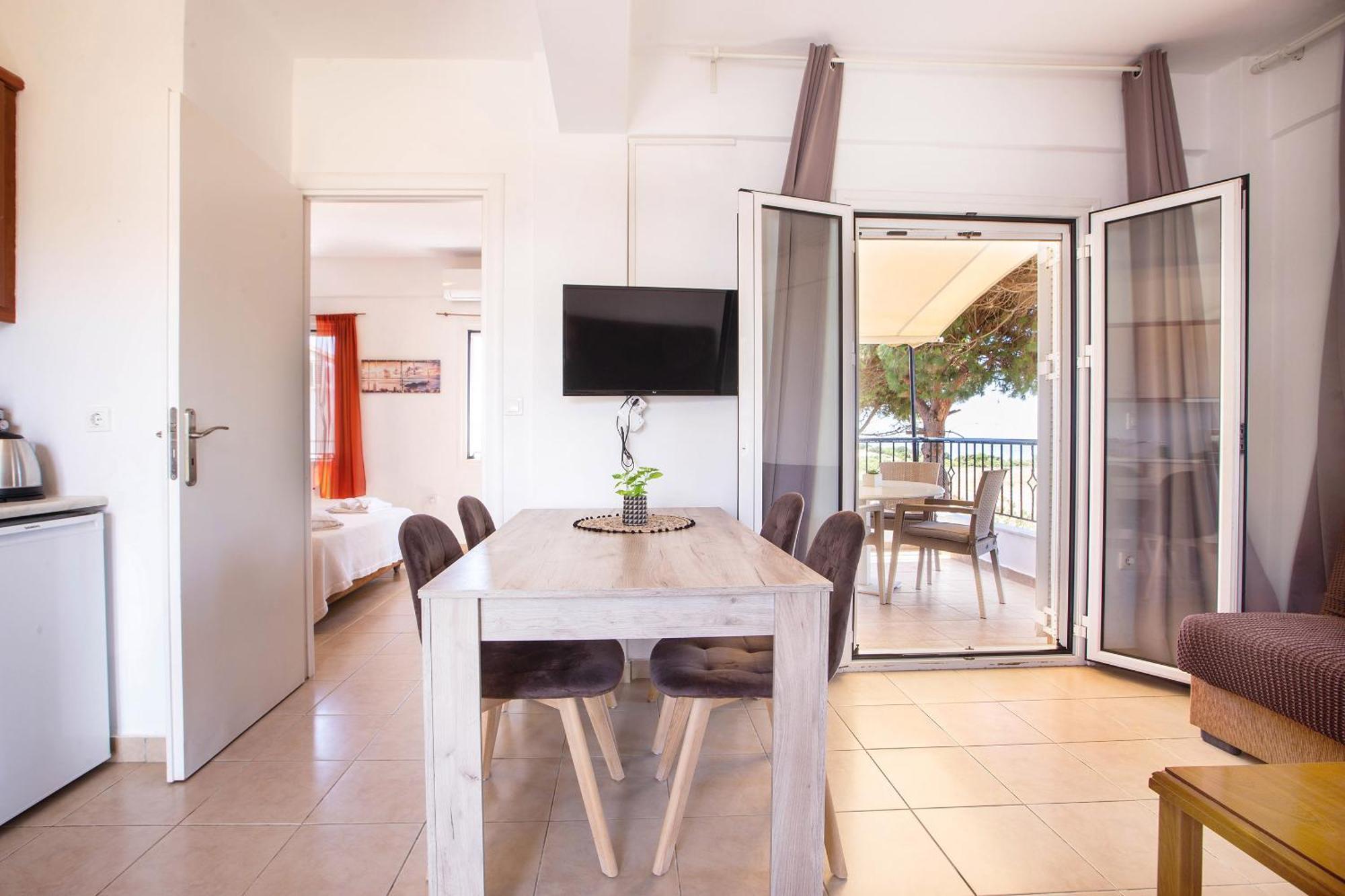 Romanos Beach Villas Exterior foto